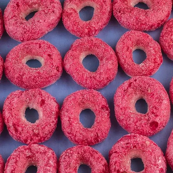 Freeze Dried Sour Strawberry Rings - Q Crunchy
